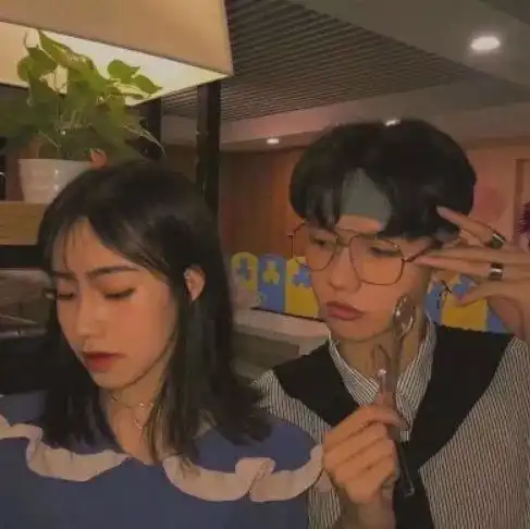 头像与甜相伴,与苦和解