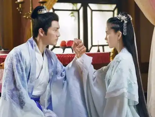 继抠图之后国产剧又现骚操作,长歌行落水跳窗戏插播动漫