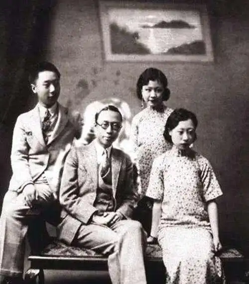 末代皇帝溥仪的七个妹妹结局都是如何的呢三个人活到了21世纪
