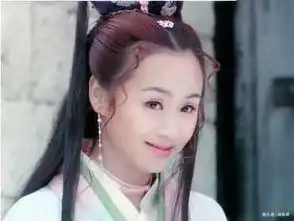 董璇22岁,林心如22岁,霍思燕22岁,不及她22岁样子好看
