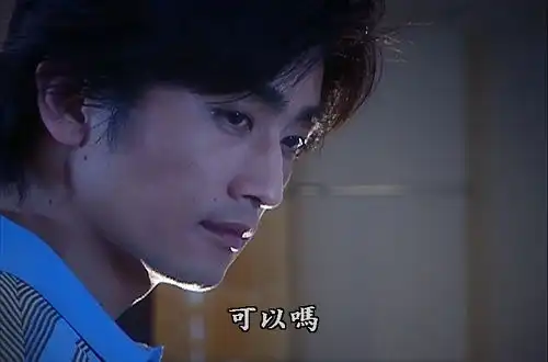 重发正在重温车仁表和董洁演得天若有情,台...
