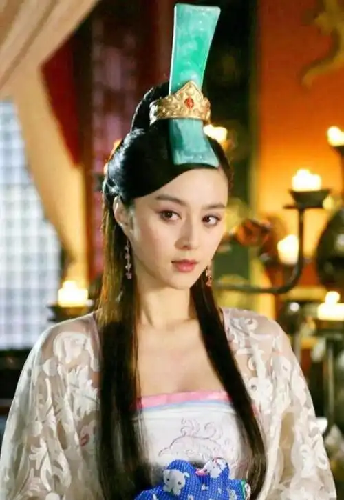 想演妖女不是这么简单的,我只服张曼玉