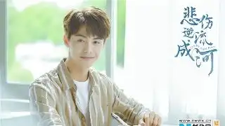 组图艾玛罗伯茨白t牛仔裤潮范十足见镜头拍摄狂擦嘴