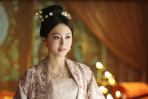 三生三世素锦恨极了素素,为何却对素素的孩子手下留情
