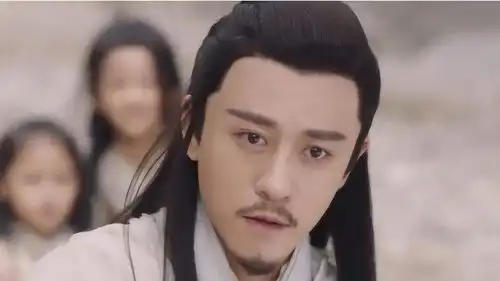 新倚天屠龙记杨逍父女相认,得知纪晓芙离世,瞬间神志不清
