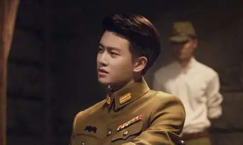 任嘉伦的秋蝉不如锦衣之下,李曼不如谭松韵火也不该背锅