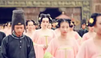 武则天范冰冰美艳霸气尤物之美令人迷醉
