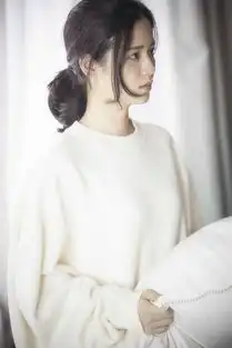 袁子芸泡沫之夏热播搭档黄轩主演微电影
