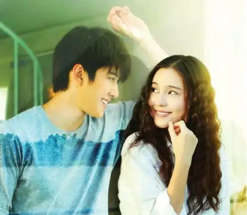 当红男演员未婚得子,事业高峰期官宣会承担责任,但不复合
