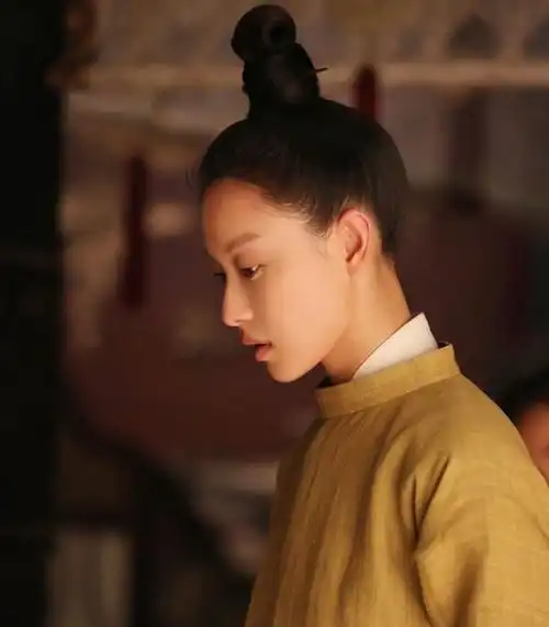 倪妮新剧古装扮相真的是帅呆了,不知道会掰弯多少分数