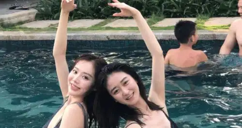 妈妈的朋友剧照多美