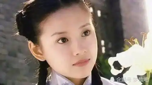 金粉世家中四大美女混剪,冷清秋白秀珠八妹小怜,您喜欢哪位呢
