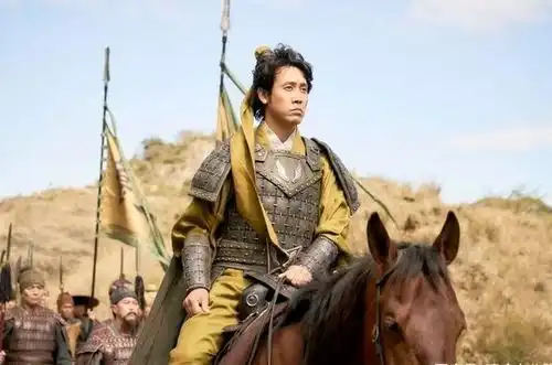 赵云和吕布谁的综合实力更强,如果赵云大战吕布你觉得谁的胜算更高呢