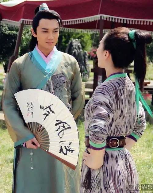 霍政谚犀利仁师深情电眼桃花纷飞
