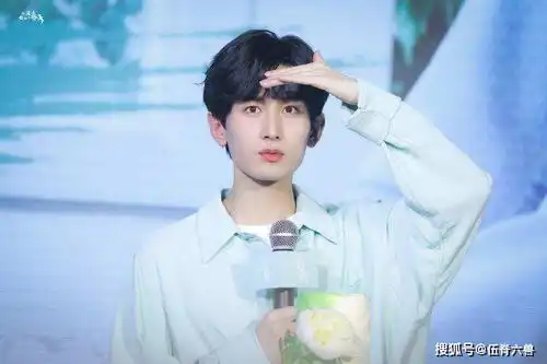 杨紫成毅沉香如屑路透照曝光,这对cp真的能磕吗
