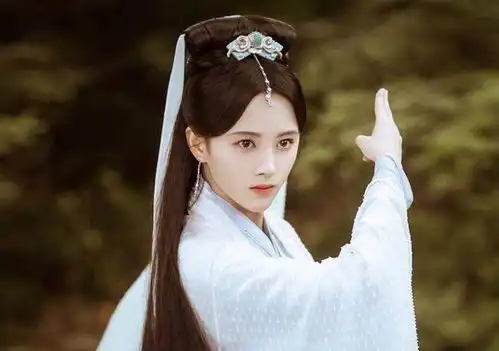 将夜剧照白素贞