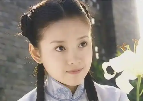力压孙俪周迅,在气质这一块,不同年龄段的董洁从没让人失望