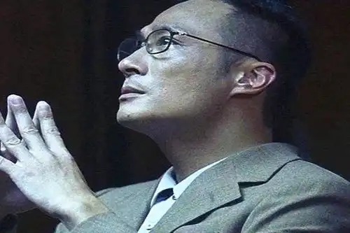 吴镇宇女装照,痞气与柔情彰显硬汉本色