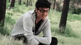 那些摔过话筒的真性情们,你们还好吗最后一个小哥,挺你
