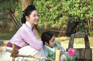 组图师任堂李英爱宋承宪海报古装典雅
