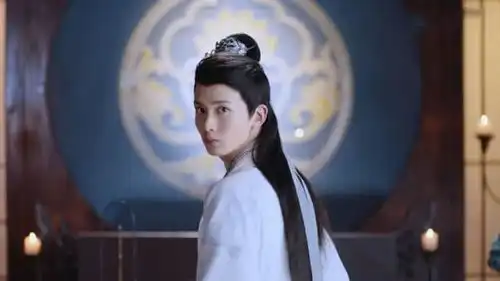 18出道的他,和吴谨言搭戏都不火,如今却凭双世宠妃走红