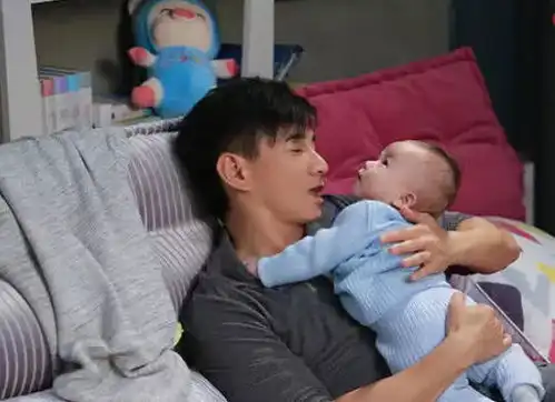 刘诗诗生子不久后,远在海外的她,也宣布生了一对双胞胎