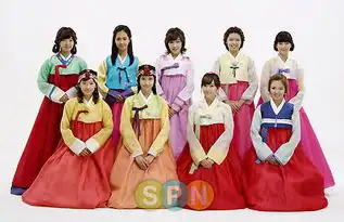 少女时代吧少女时代韩服送中秋祝福盼早日奔亚洲
