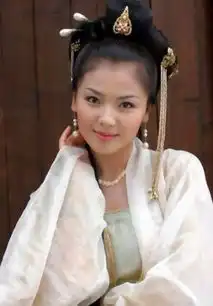 女儿国首支预告赵丽颖美的不意外,只是看到梁咏琪hin想笑
