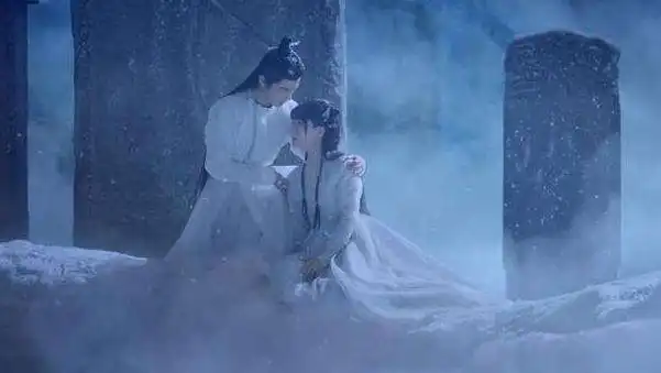 玉骨遥自古空桑出情种,一个大神官时影,一个是太子真岚
