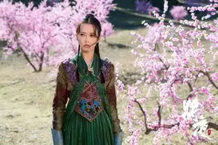 黄一琳将夜戏内虐恋情深戏外甜蜜互动
