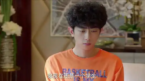 快把我哥带走甄开心这样的成绩,妈妈居然还指望他上大学
