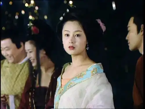 如何用诗经取一个倾国倾城的名字
