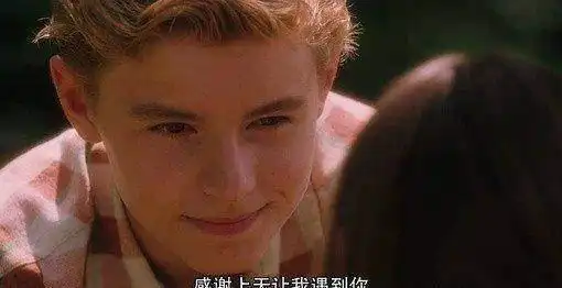 重温怦然心动终于知道,布莱斯到底在什么时候爱上了朱莉
