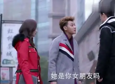 谈判官黄子韬争风吃醋上演霸道总裁夺妻战