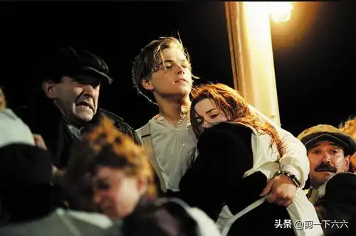 再看泰坦尼克号才明白,除了爱情,我们还能看到许多人生境界
