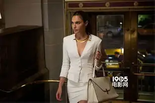 蝙超大战曝剧照蝙蝠侠与超人雨夜酣战