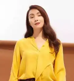 都是眼窝凹陷,为什么袁泉好看,赵丽颖郑爽却显老十岁