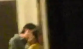 曝董洁王大治激吻视频拍摄内幕悬9米高空偷拍