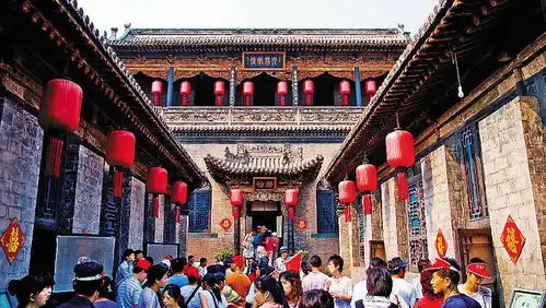 走进乔家大院