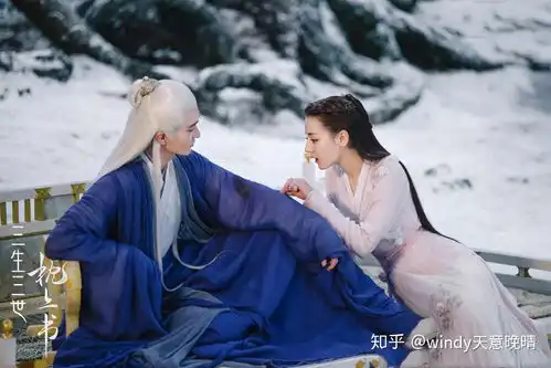 三生三世枕上书与墨渊相比,为什么东华帝君更惹人爱
