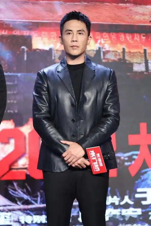 千里万里全家福让观众泪目吴京希望大家记得七连战士的笑容