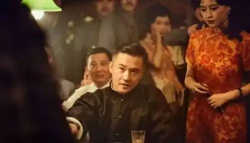 建国大业为什么能请这么多明星