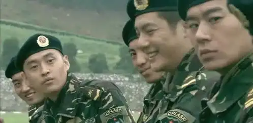 我是特种兵你们是一群勇敢的年轻人,以后是属于你们的