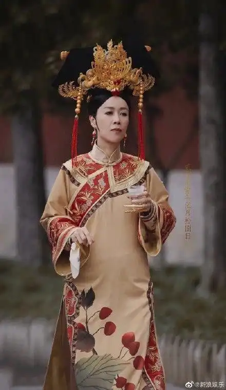 还珠格格十级玩家杨紫终于圆梦,紫薇造型太美了
