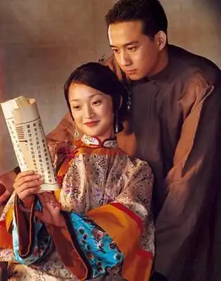 热播剧小敏家中,周迅和唐艺昕都穿了哪些好看的服饰呢
