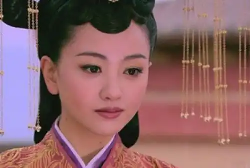 萧太后是何人不靠杀戮屡次击败杨家将,让朝中大臣都臣服与她