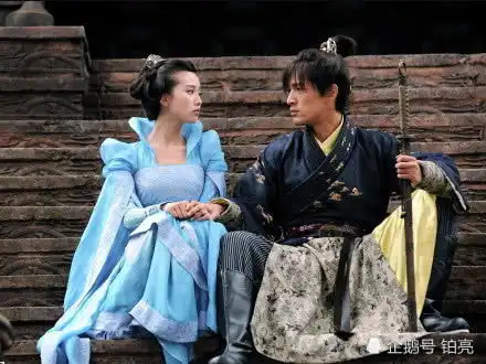 仙剑奇侠传三这个在游戏中连对话头像都没有的人,在电视剧中却成了景天的恩人