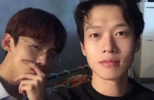 耽改剧女巫请睁眼来袭,题材让年轻人感兴趣,看到男主追定了
