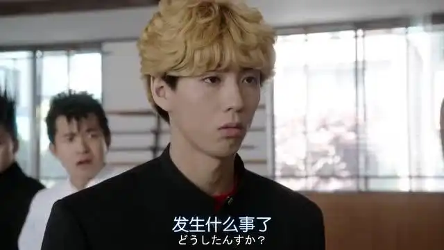 我是大哥大,三桥班主任也来为理子打抱不平,他将代替三桥的位置