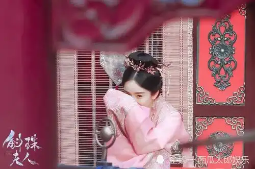 斛珠夫人杨幂演技惊艳全网,周深倾情献唱,新歌刷爆朋友圈
